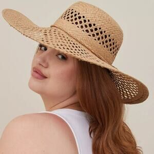 New Torrid Plus Size S/M Oversized Floppy Wide Brim Beige Hat w/Bow Accent Beach